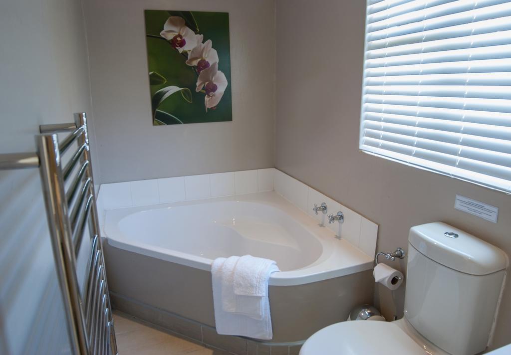 Sneezewood Farm Bed&Breakfast And Self-Catering Cottage 丹地 客房 照片